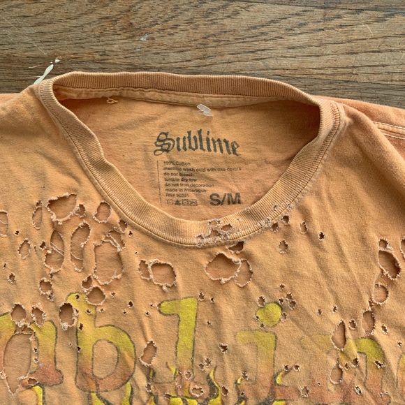 3 for 40🎉 Orange men’s size small sublime T-shirt - Picture 2 of 4